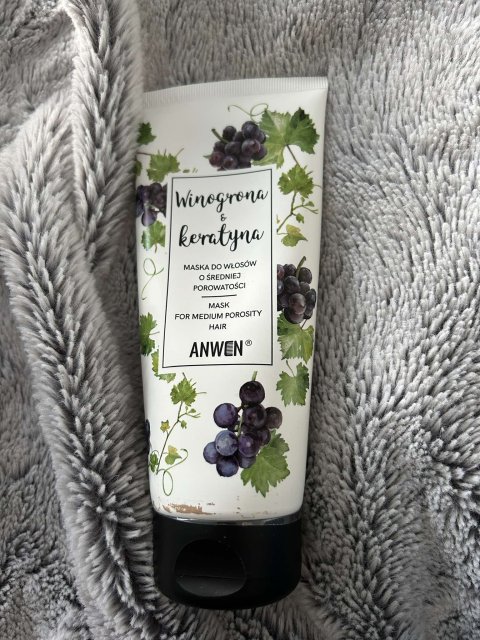 Anwen Maska do włosów średnioporowatych, Winogrona i keratyna