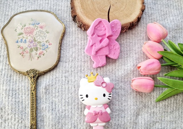 LUSH Bomba do kąpieli, Snow Fairy