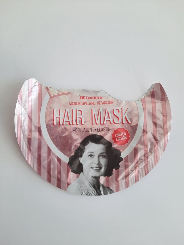 akcja denkowanie! grudzień - kosmetyki w świątecznych opakowaniach i świątecznych kolorach 🎄❄️⛄🎀🎁🎅