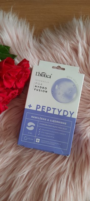 akcja denkowanie! grudzień - kosmetyki w świątecznych opakowaniach i świątecznych kolorach 🎄❄️⛄🎀🎁🎅