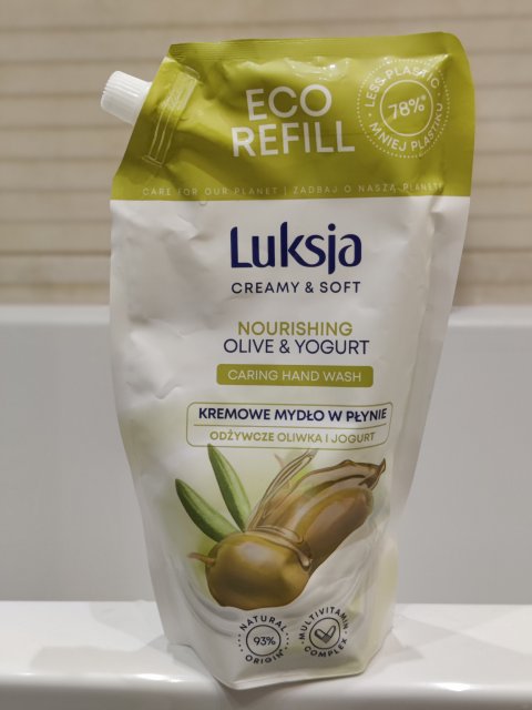 Luksja Creamy, Mydło w płynie, Olive & Yoghurt, Z kompleksem pielęgnującym