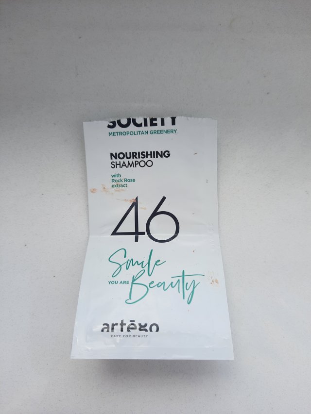 akcja denkowanie! grudzień - kosmetyki w świątecznych opakowaniach i świątecznych kolorach 🎄❄️⛄🎀🎁🎅