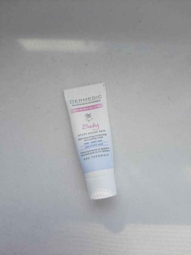 akcja denkowanie! grudzień - kosmetyki w świątecznych opakowaniach i świątecznych kolorach 🎄❄️⛄🎀🎁🎅