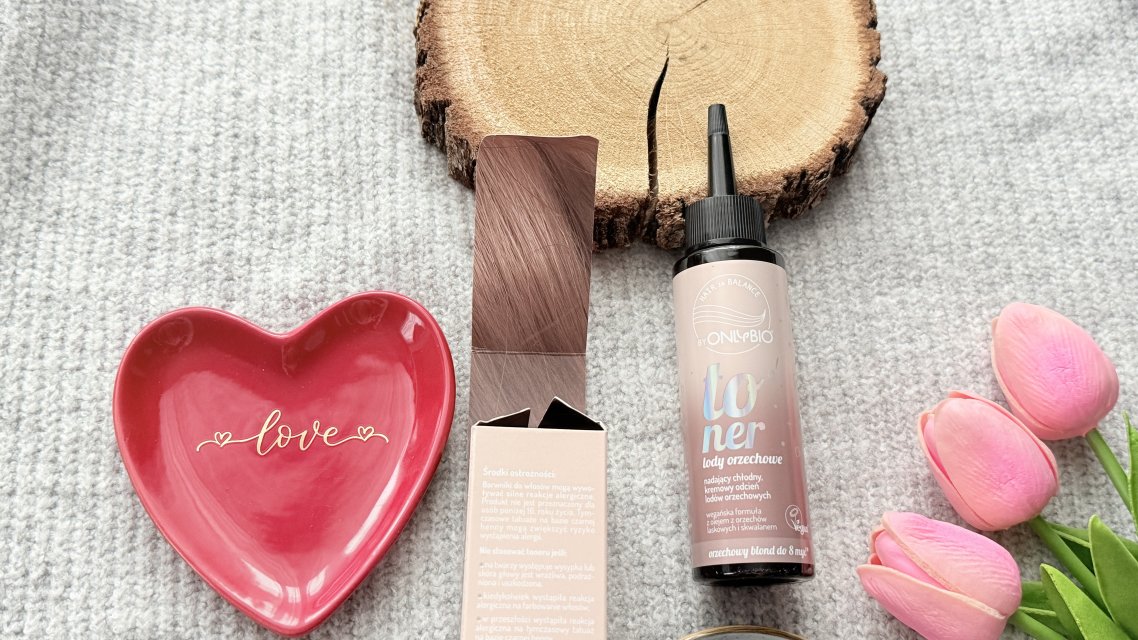 OnlyBio Hair in Balance, Toner do włosów, Lody orzechowe, Nadający chłodny, kremowy odcień lodów orzechowych 