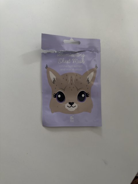 Denkowanie część druga :) Grudzień, kosmetyki w świątecznych opakowaniach lub w świątecznych kolorach: czerwonym, zielonym i złotym 