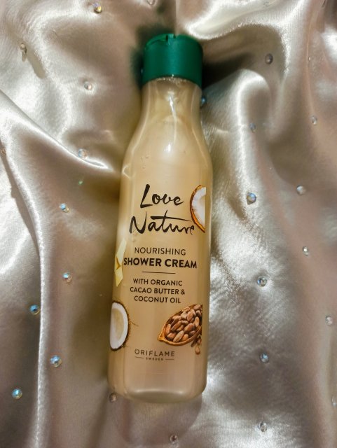 Oriflame Love Nature, Żel pod prysznic, Odżywczy, Masło kakaowe i olej kokosowy