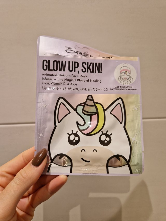 Denkowanie część druga :) Grudzień, kosmetyki w świątecznych opakowaniach lub w świątecznych kolorach: czerwonym, zielonym i złotym 