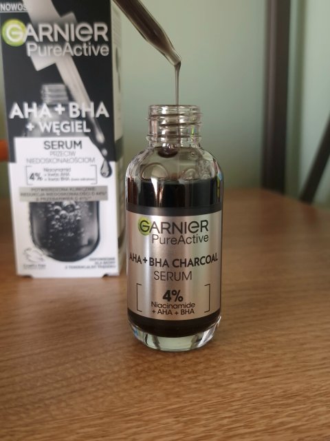 Garnier Pure Active, Serum do twarzy, AHA + BHA + Węgiel, Przeciw niedoskonałościom