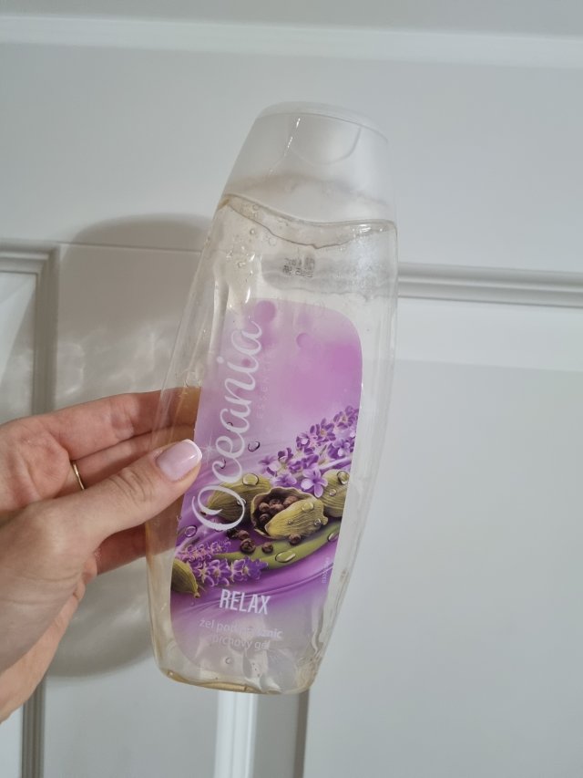 Denkowanie część druga :) Grudzień, kosmetyki w świątecznych opakowaniach lub w świątecznych kolorach: czerwonym, zielonym i złotym 