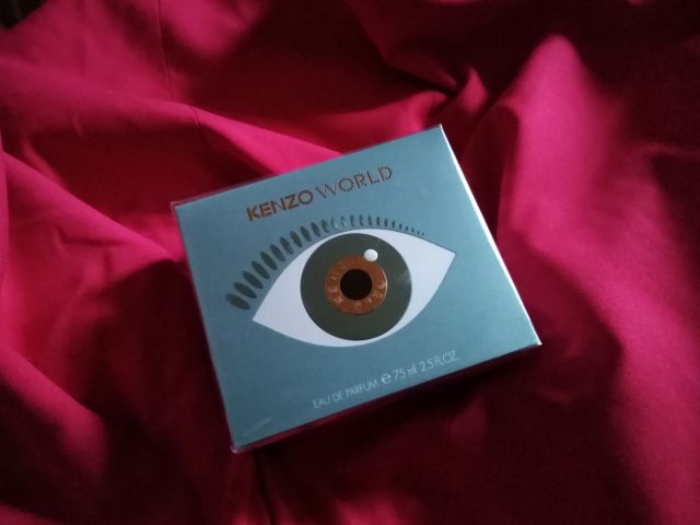 Kenzo Woda perfumowana, Kenzo World