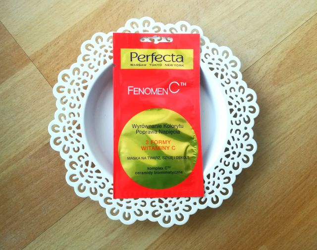 Perfecta FenomenC, Maseczka do twarzy, Wyrównanie kolorytu, Poprawa napięcia