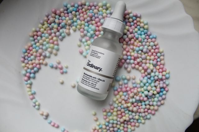 The Ordinary Serum do twarzy, Z 10% witaminą B3 i 1% cynkiem