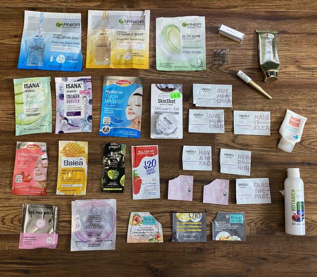 akcja denkowanie! grudzień - kosmetyki w świątecznych opakowaniach i świątecznych kolorach 🎄❄️⛄🎀🎁🎅