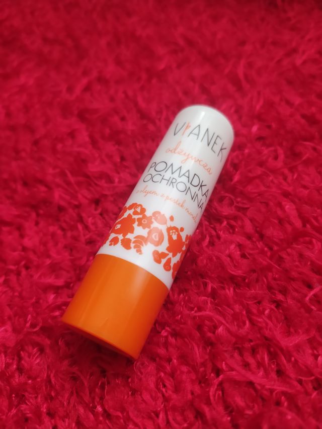 Sylveco Vianek, Pomadka ochronna do ust, Seria pomarańczowa, Odżywcza z olejem z pestek moreli