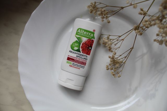 Alterra Odżywka do włosów, Nawilżająca, Bio-owoc Granatu & Bio-Aloes