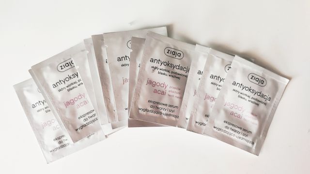 Ziaja serum do twarzy szyi wygładzająco-ujędrniające