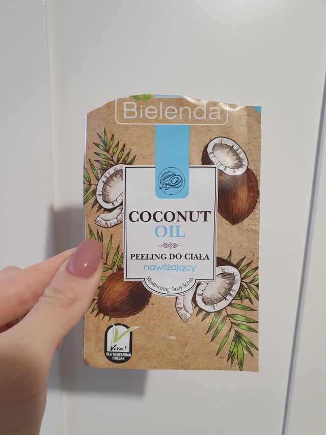 akcja denkowanie! grudzień - kosmetyki w świątecznych opakowaniach i świątecznych kolorach 🎄❄️⛄🎀🎁🎅