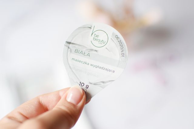 BeBeauty Care, Maseczka do twarzy, W kapsułce, Biała, Wygładzająca, Naturalna glinka