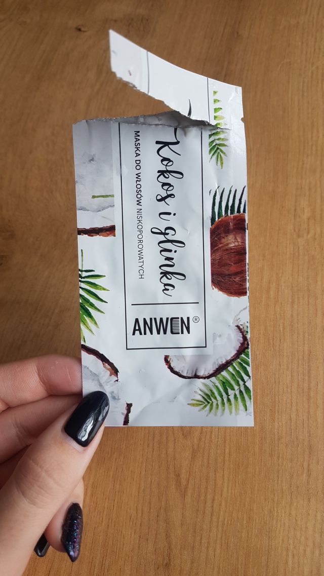 akcja denkowanie! grudzień - kosmetyki w świątecznych opakowaniach i świątecznych kolorach 🎄❄️⛄🎀🎁🎅