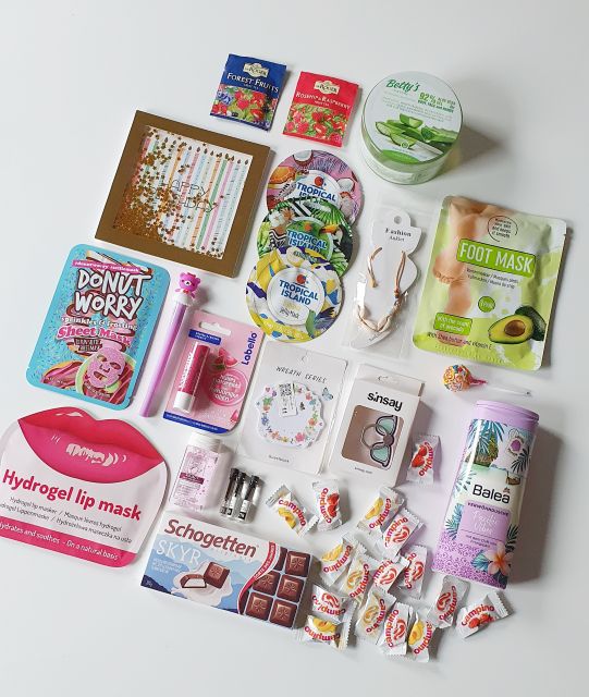 ✩ Kalendarz urodzinowy Clouders ✩