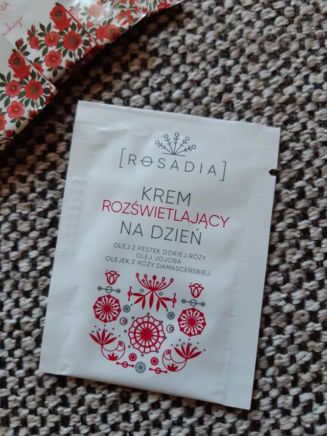 Sylveco Rosadia, Krem do twarzy, Rozjaśniający, Na dzień, Olej z pestek dzikiej róży i olej jojoba