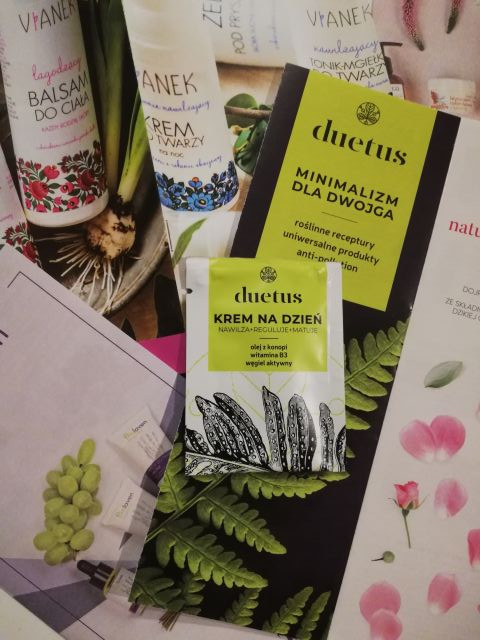 Krem na dzień Duetus nawilża - regeneruje-matuje 