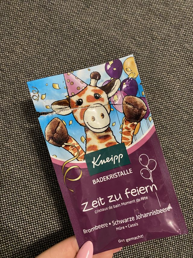 akcja denkowanie! grudzień - kosmetyki w świątecznych opakowaniach i świątecznych kolorach 🎄❄️⛄🎀🎁🎅