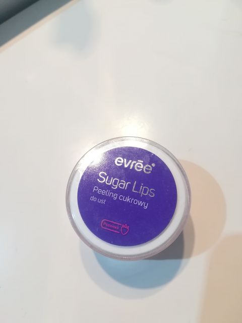 Evree Sugar Lips, Cukrowy peeling do ust, Poziomka