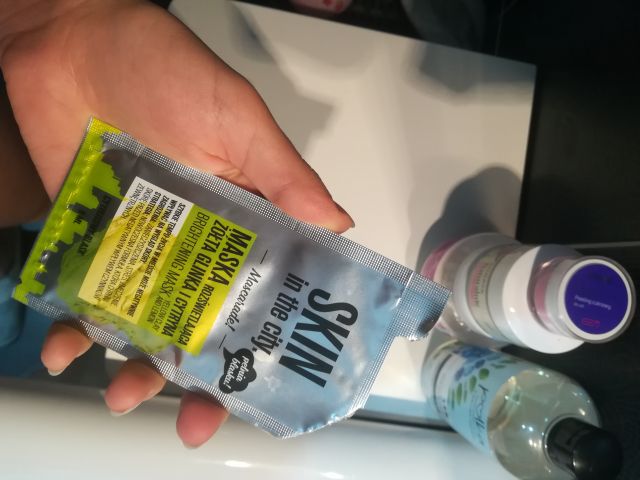 akcja denkowanie! grudzień - kosmetyki w świątecznych opakowaniach i świątecznych kolorach 🎄❄️⛄🎀🎁🎅