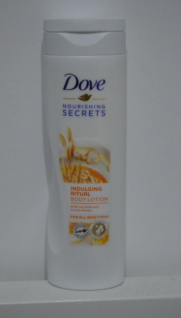 Dove Nourishing Secrets, Balsam do ciała, Indulging Ritual, Oat Milk & Honey