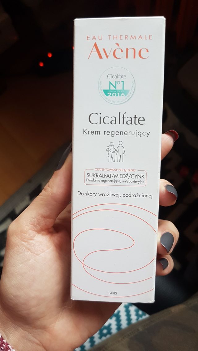 Avène Cicalfate, Krem do twarzy, Ochronny, Regenerujący, Do skóry wrażliwej i podrażnionej