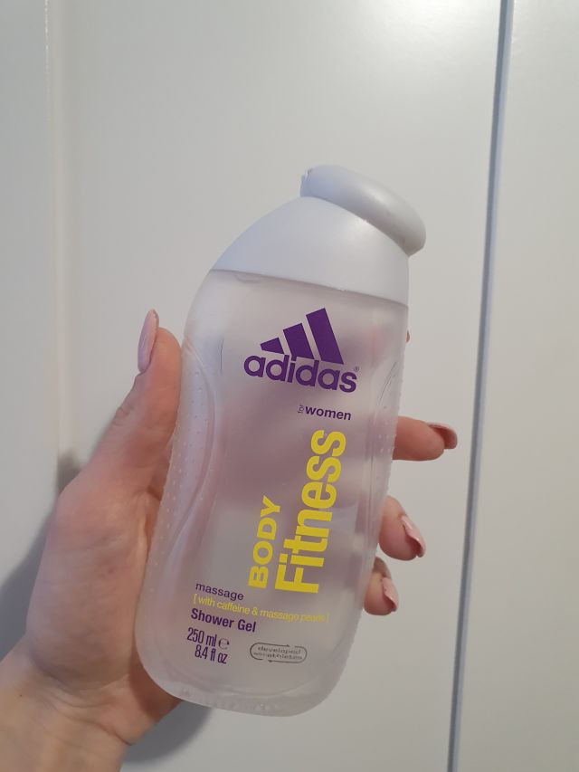 akcja denkowanie! grudzień - kosmetyki w świątecznych opakowaniach i świątecznych kolorach 🎄❄️⛄🎀🎁🎅