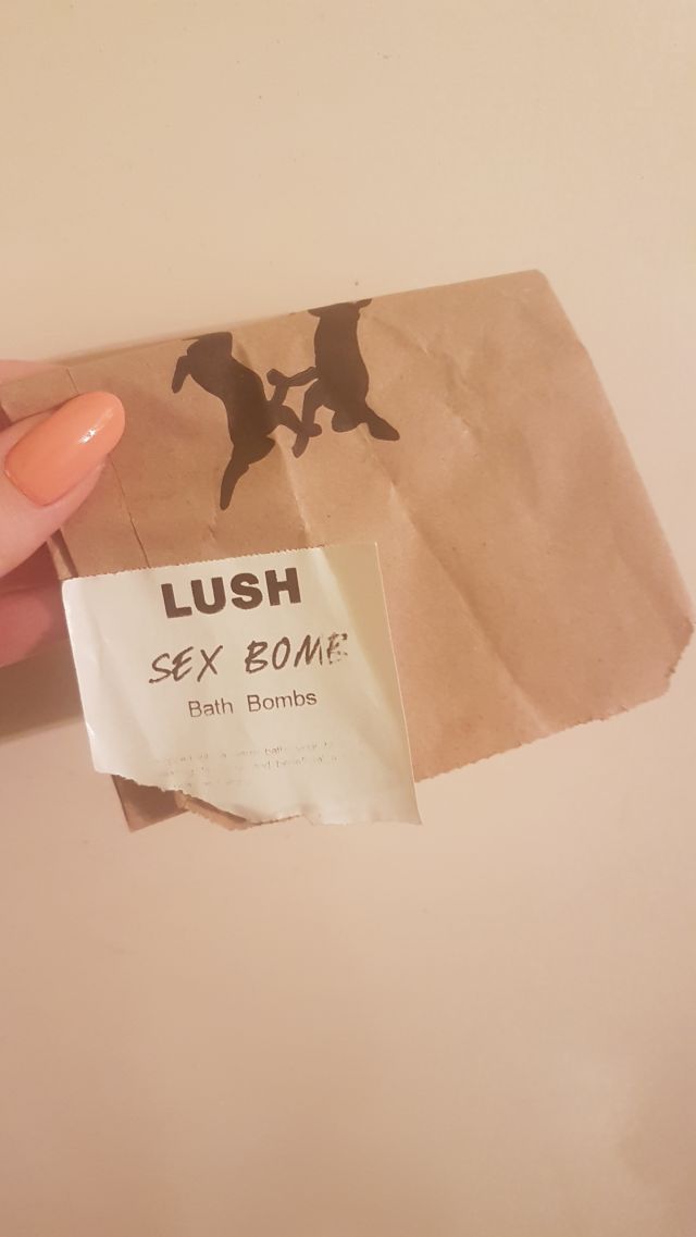 akcja denkowanie! grudzień - kosmetyki w świątecznych opakowaniach i świątecznych kolorach 🎄❄️⛄🎀🎁🎅