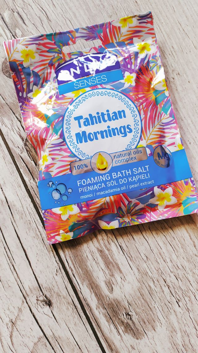 On Line Senses, Sól do kąpieli, Pieniąca, Tahitian Mornings