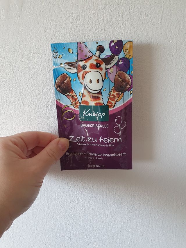 akcja denkowanie! grudzień - kosmetyki w świątecznych opakowaniach i świątecznych kolorach 🎄❄️⛄🎀🎁🎅