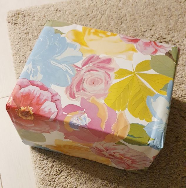 ✩ Kalendarz urodzinowy Clouders ✩