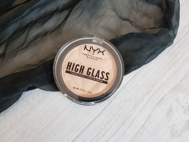 NYX High Glass, Finish Powder, Puder do twarzy, Rozświetlający, Light