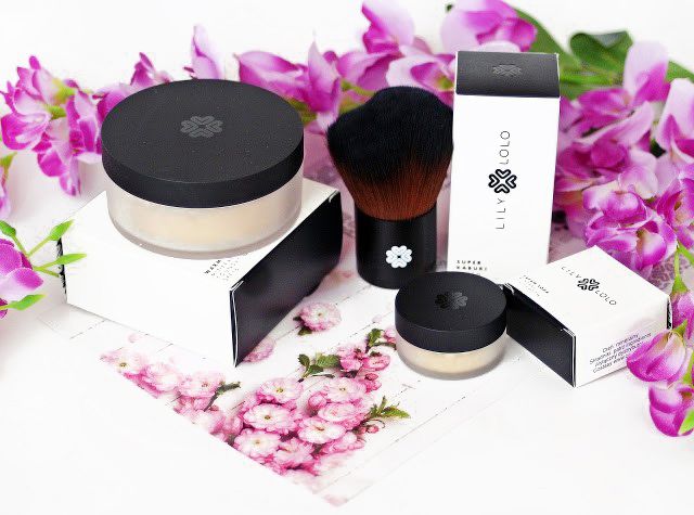 Lily Lolo Podkład do twarzy, Mineralny, Mineral Foundation, SPF 15, Kolor: Warm Peach