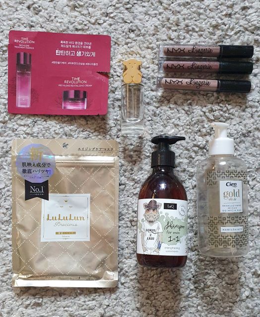 akcja denkowanie! grudzień - kosmetyki w świątecznych opakowaniach i świątecznych kolorach 🎄❄️⛄🎀🎁🎅