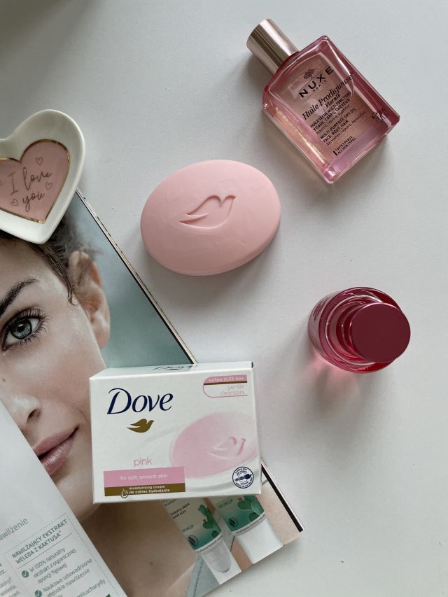 Mydełko w kostce Dove Pink 