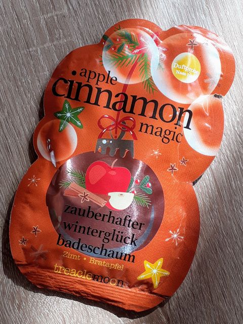 Treaclemoon Sól do kąpieli, Apple Cinnamon Magic
