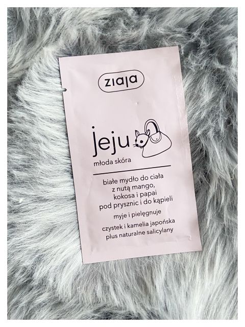 Ziaja Jeju, Białe mydło do ciała, Z nutą mango, kokosa i papai