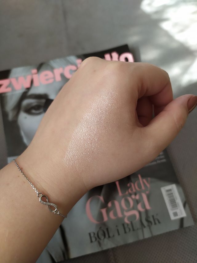 Ciekawe dodatki do gazet