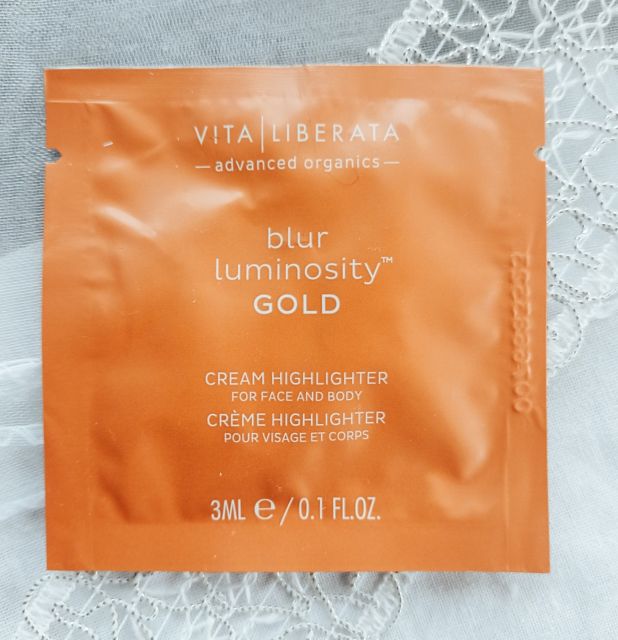 Vita Liberata Rozświetlacz do twarzy i ciała, Kremowy, Blur Luminosity Gold