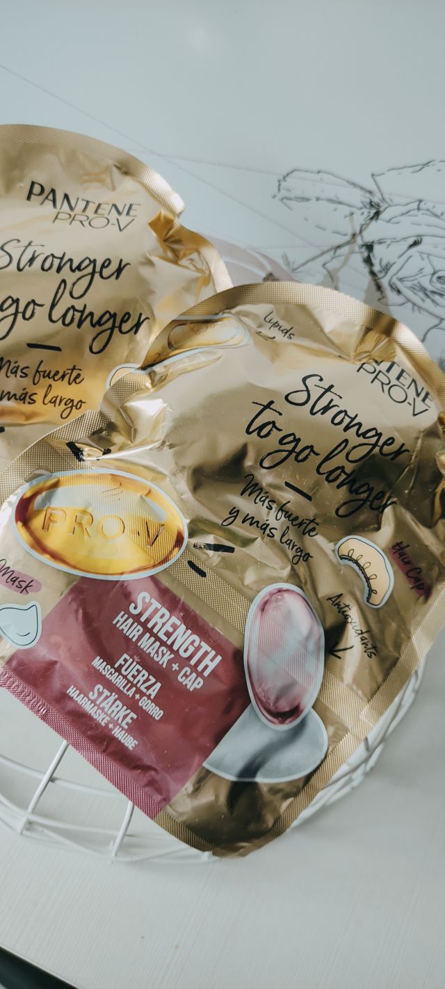 Pantene Pro-V Stronger To Go Longer, Maska do włosów z czepkiem, Wzmacniająca 