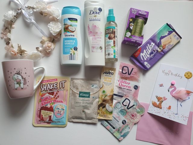 ✩ Kalendarz urodzinowy Clouders ✩