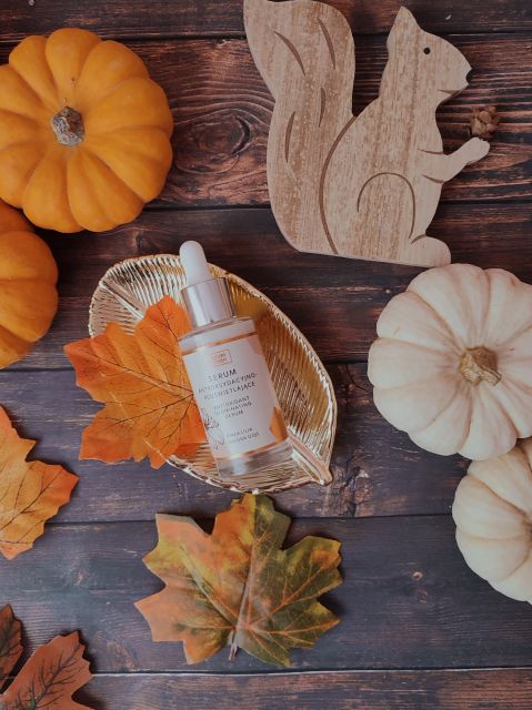 Nature Queen Serum do twarzy, Antyoksydacyjno-rozświetlające, Każdy rodzaj cery