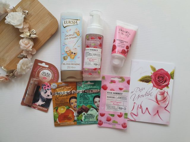 ✩ Kalendarz urodzinowy Clouders ✩