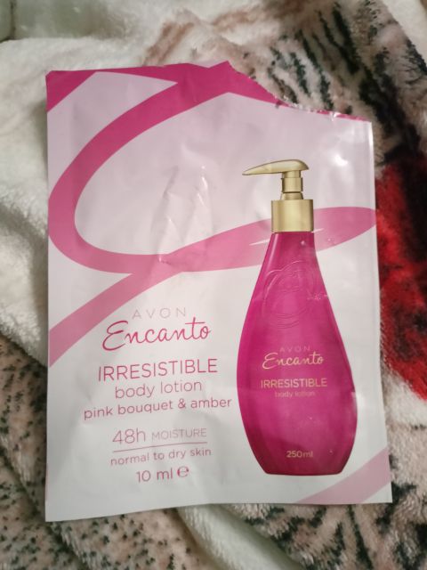 akcja denkowanie! grudzień - kosmetyki w świątecznych opakowaniach i świątecznych kolorach 🎄❄️⛄🎀🎁🎅