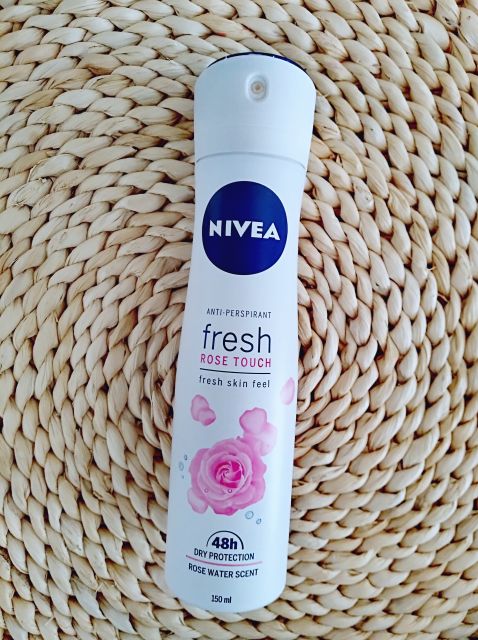 akcja denkowanie! grudzień - kosmetyki w świątecznych opakowaniach i świątecznych kolorach 🎄❄️⛄🎀🎁🎅